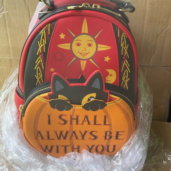 Loungefly Half way to HALLOWEEN  BINX  HOCUS POCUS..   NWT  RETIRED - Picture 1 of 9